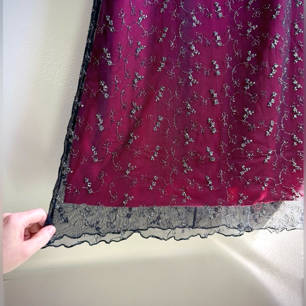 90’s Steppin' Out Burgundy Black Floral Metallic Lace Fitted Maxi Grunge Dress - Picture 9 of 10